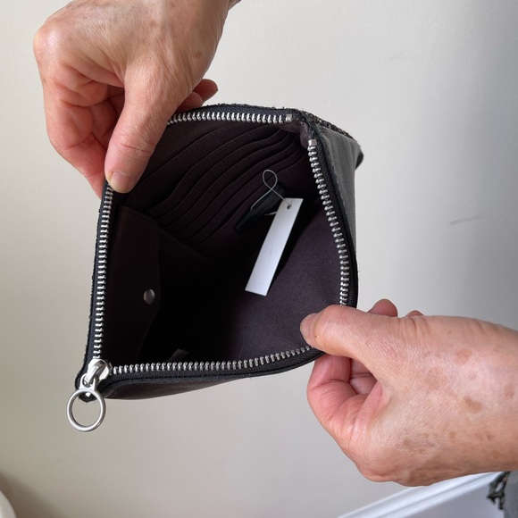 Madewell sparkling clutch NWT - Picture 3 of 3